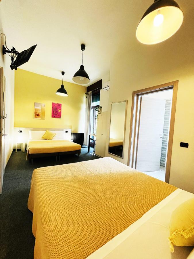 Hotel Casa Giulietta à Desenzano del Garda Extérieur photo