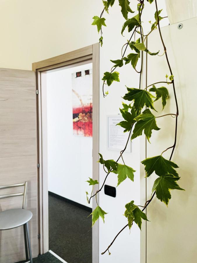 Hotel Casa Giulietta à Desenzano del Garda Extérieur photo