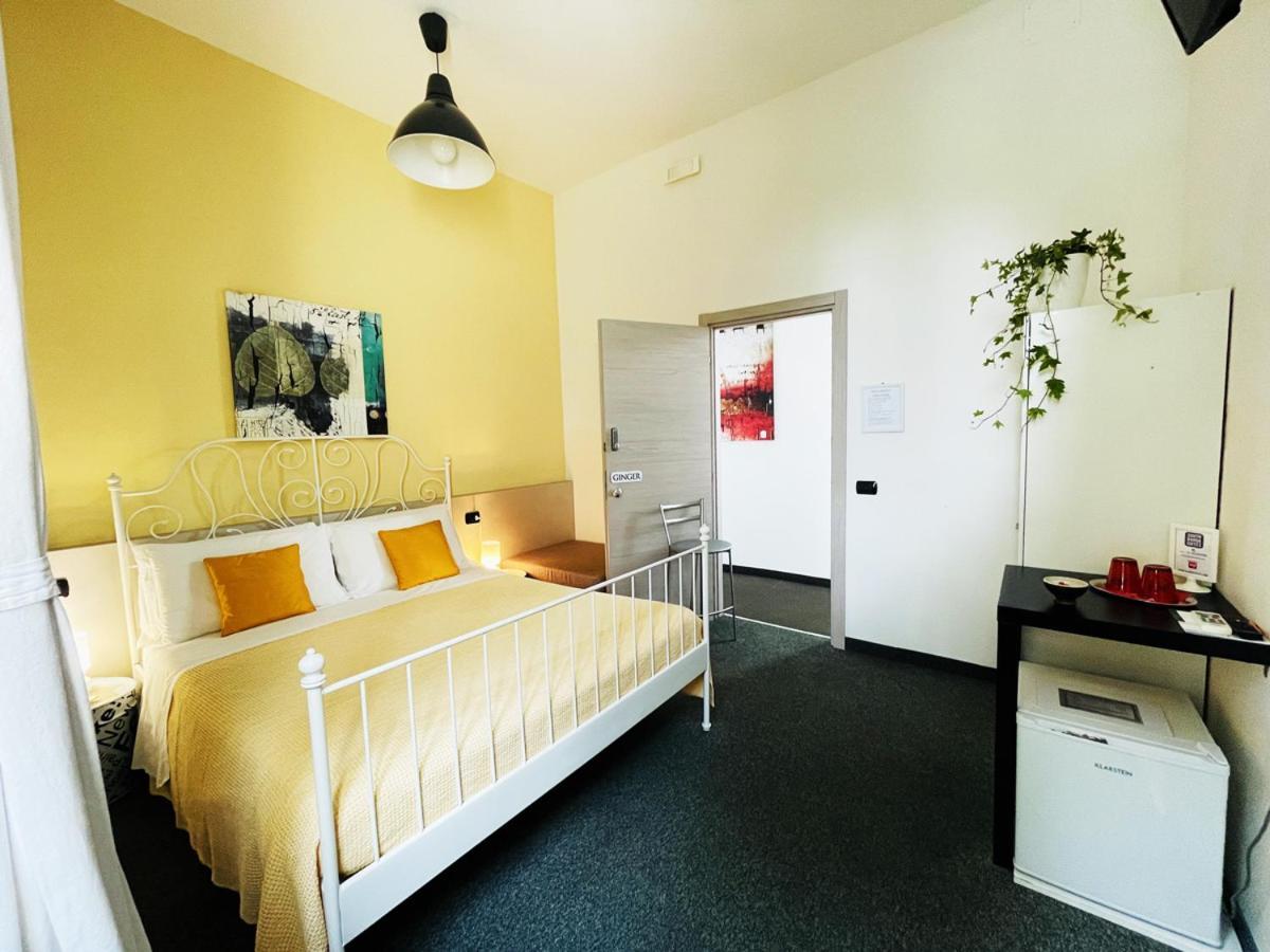 Hotel Casa Giulietta à Desenzano del Garda Extérieur photo