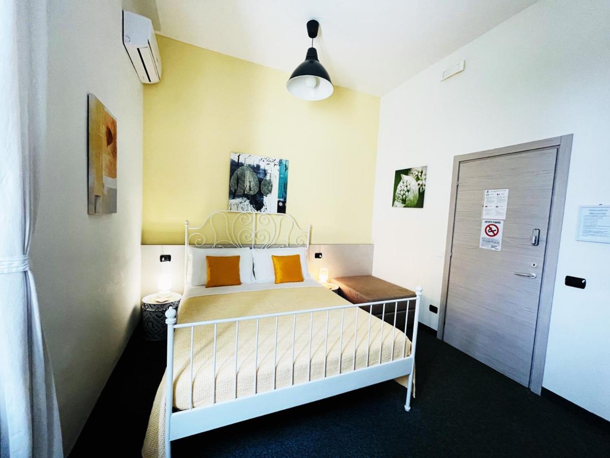 Hotel Casa Giulietta à Desenzano del Garda Extérieur photo